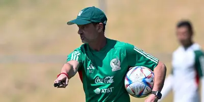 El estratega del ‘Tri’ debutará ante la afición local en el Coloso de Santa Úrsula ante Jamaica