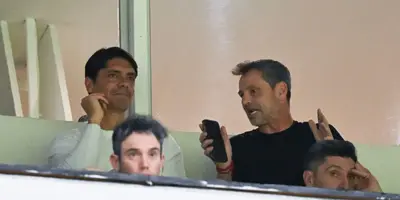 El estratega del ‘Tri’ estuvo presente para ver a siete de sus 34 convocados para marzo