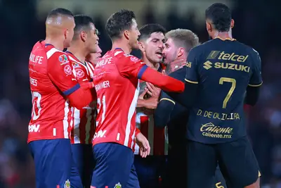 El extranjero ha recibido un sin fin de malos comentarios por sus últimos dos juegos.