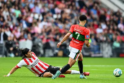 El jugador azteca tuvo apenas 20 minutos en el partido de la jornada 24 de Premier League.