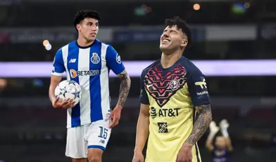 El lateral del Porto podría no llegar al nido y todo por una increíble razón que pocos consideran.