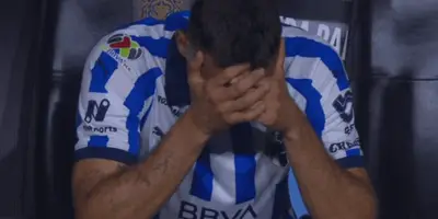 El mediocampista español podría perderse muchos partidos tras su lesión.