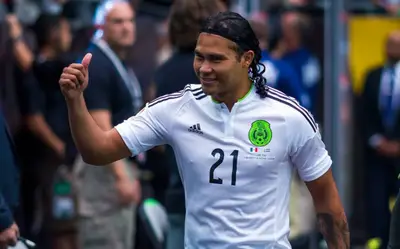 El mediocampista mexicano dejará la Liga Premier Mexicana para volver a EAU