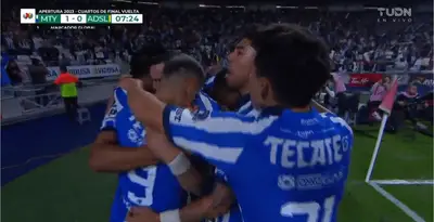 El mellizo adelantó a los Rayados en el marcador.