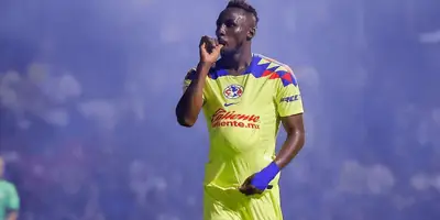 El mexicano ha rendido como nadie.