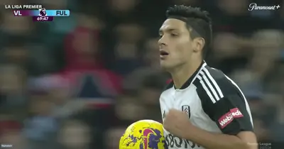 El mexicano por fin anotó gol en Premier League.