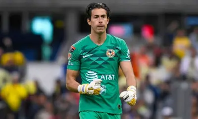 El portero de América confesó que puso salir del equipo en caso de no recibir la titularidad.
