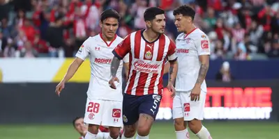 El ‘Rebaño’ y los ‘Diablos Rojos’ terminaron igualados entre una nube de humo rojiblanco