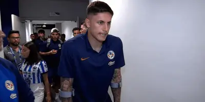 El uruguayo salió lastimado.