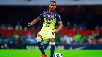 El volante del América pide más minutos con el primer equipo de América.