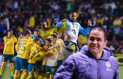 Elementos del América celebrando y a su lado André Jardine/ Foto Tiempo Santa Rosa.