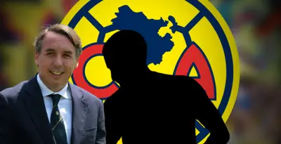 Emilio Azcárraga junto a jugador incógnito / FOTO MEZCALENT