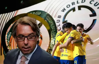 Emilio Azcárraga y jugadores del América/ Foto TV Pública.