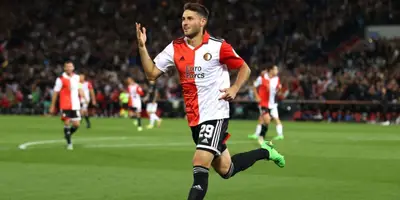 En 173 minutos, el delantero mexicano ha convertido cuatro goles, todos ellos entrando de cambio