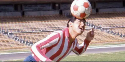 En 184 ediciones del ‘Clásico Nacional’ en Liga, una decena de rojiblancos encabezan el top de duelos disputados