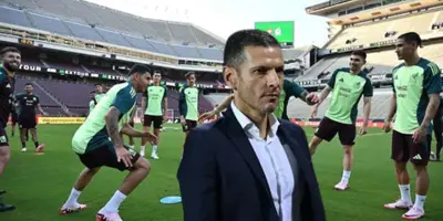 Entrenamiento de la Selección Mexicana. Foto: Récord