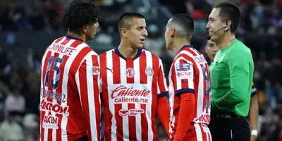 Érick Gutiérrez, Roberto Alvarado y Miguel Gómez / FOTO ESPN