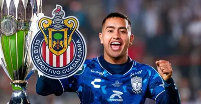 Erick Sánchez junto al escudo de Chivas / FOTO IMAGO7