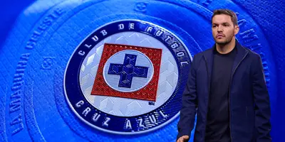 Escudo en jersey, tomado de Tienda Cruz Azul, con Larcamón al frente