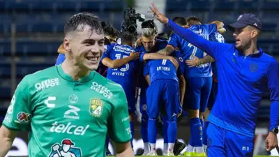 Federico Viñas, Martin Anselmi y jugadores de Cruz Azul Foto: TV Azteca