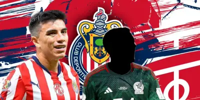 Fernando Beltrán junto a futbolista incógnito del Tri / FOTO MARCA