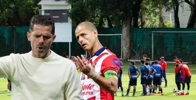 Fernando Gago junto a Javier Hernández / FOTO FÚTBOL TOTAL