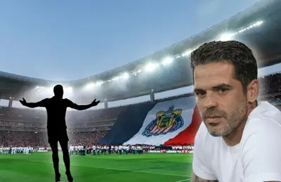 Fernando Gago y silueta de futbolista /Foto El Informador.