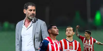 Fernando Hierro en cancha con Chivas. Foto: AS México