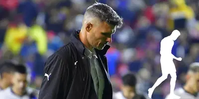 Fernando Ortiz cabizbajo en juego con Rayados. Foto: Soy Fútbol