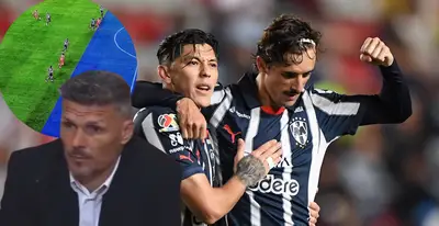 Fernando Ortiz junto al Necaxa vs Rayados / FOTO X