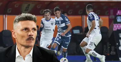 Fernando Ortiz junto al Pachuca vs Monterrey / FOTO MARCA