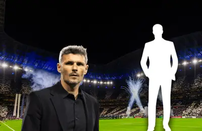 Fernando Ortiz serio y silueta de entrenador/ Foto Rayados.