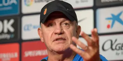 Fiel a su estilo, el Vasco Aguirre se sinceró sobre el supuesto interés de América por sus servicios.