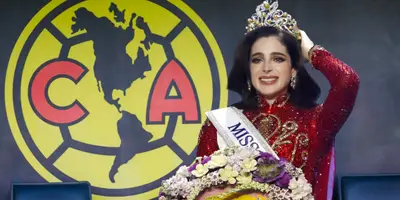 Fondo del Club América con Fátima al frente