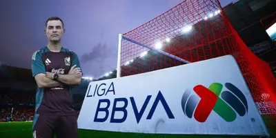 Fondo tomado de Liga MX, con Márquez al frente