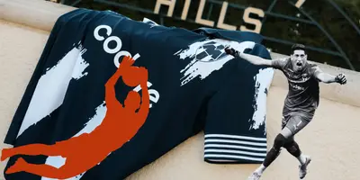 Fondo tomado de Rayados, con Andrada al frente