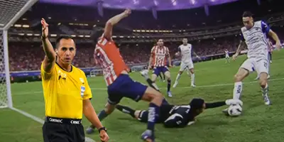 Foto de Telemundo de la jugada entre Ocampos y Rangel