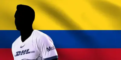 Futbolista incógnito de Pumas junto a la bandera de Colombia / FOTO JUAN FÚTBOL