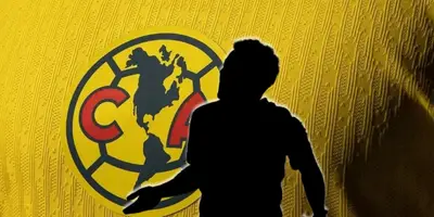 Futbolista incógnito junto al escudo del América / FOTO ESTO