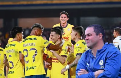 Futbolistas del América celebrando y André Jardine/ Foto MexSport.