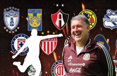 Gerardo Martino riendo y silueta de futbolista/ Foto Mediotiempo.