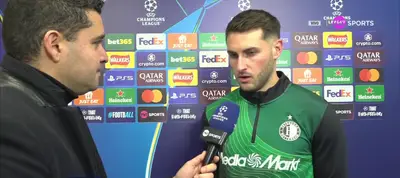 Giménez tras Man. City vs Feyenoord. Captura de TNT Sports