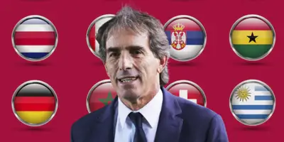 Guillermo Almada junto a banderas / FOTO RÉCOR