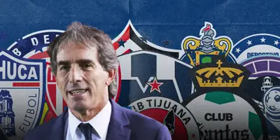 Guillermo Almada junto a equipos de la Liga MX / FOTO RÉCORD