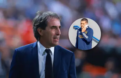 Guillermo Almada y Juan Román Riquelme/ Foto Juan Futbol.