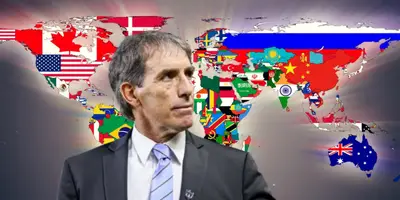 Guillermo Almada y su nueva selección / FOTO RÉCORD