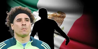 Guillermo Ochoa junto a arquero incógnito / FOTO RÉCORD
