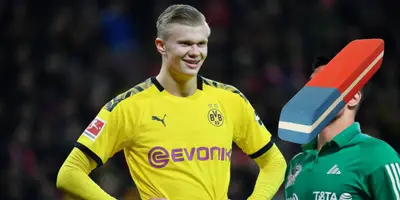 Haaland con la playera del BVB. Futbolista mexicano borrado. Foto: Transfermarkt.