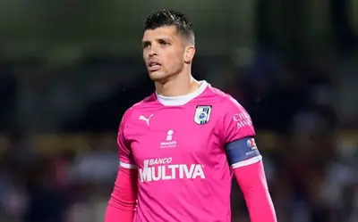 Hay varios jugadores que pasaron por el fútbol mexicano y no lograron triunfar en el Brasileirao.