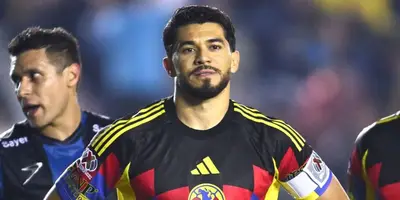 Henry en partido. Foto: Récord